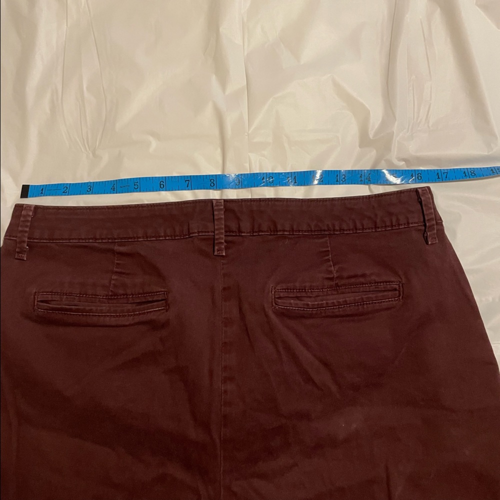 🌼 Bundle 2 for $20 🌼 Lee Straight Leg Burgundy Women’s Pants - Picture 5 of 8